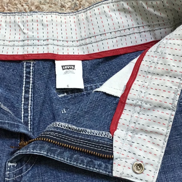 Vintage Levi’s Red Tag Woman’s Denim Jeans Snap Back Pocket Shorts size 6 - Picture 4 of 4